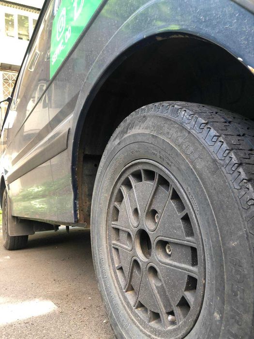 Микроавтобус KIA Besta 2.7D