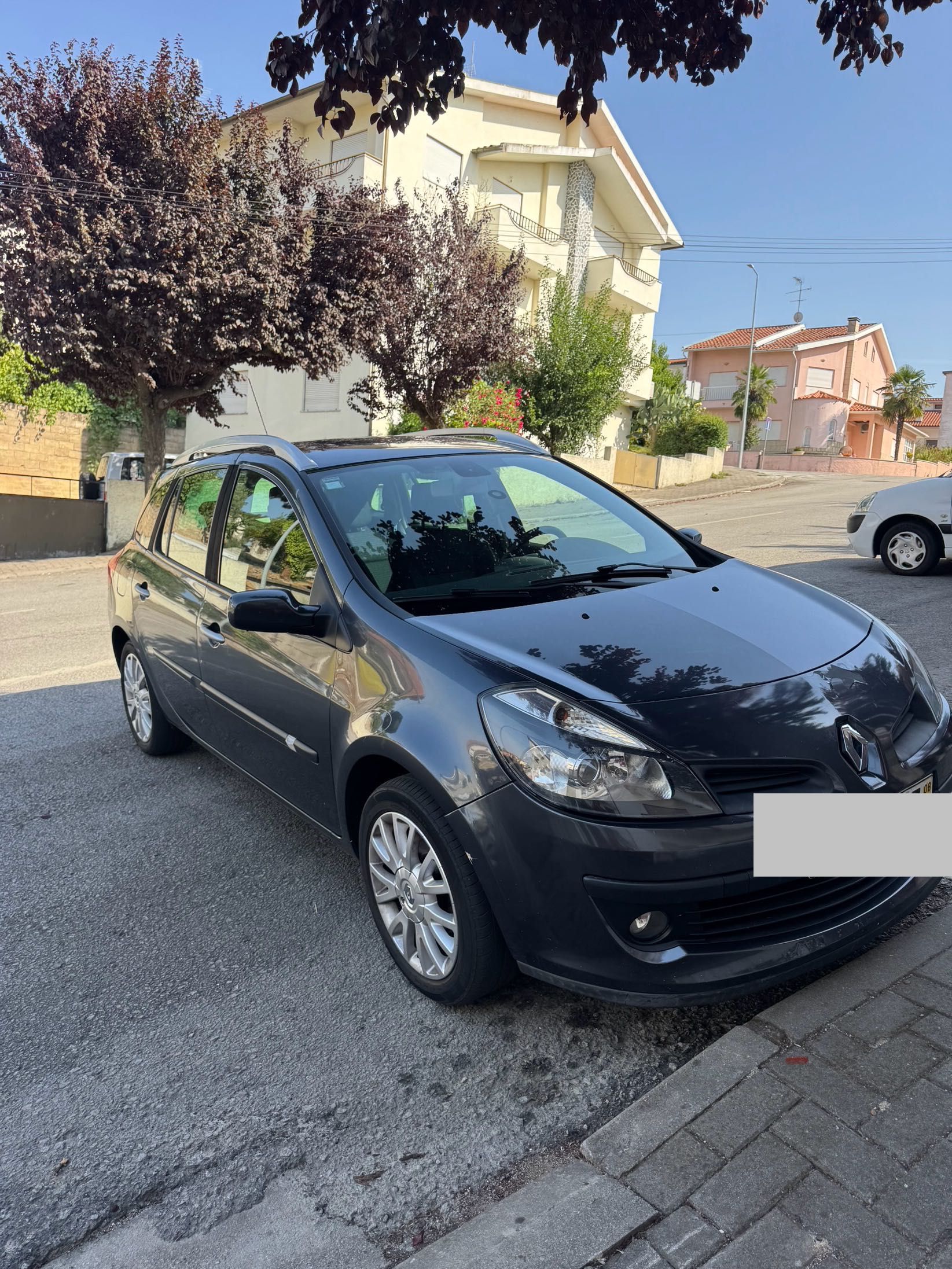 Carro Renault clio 2008