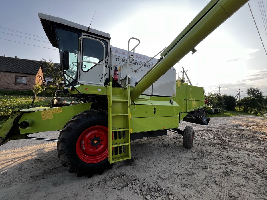 Комбайн зернозбиральний Claas Dominator 130 2006 p Свіжий