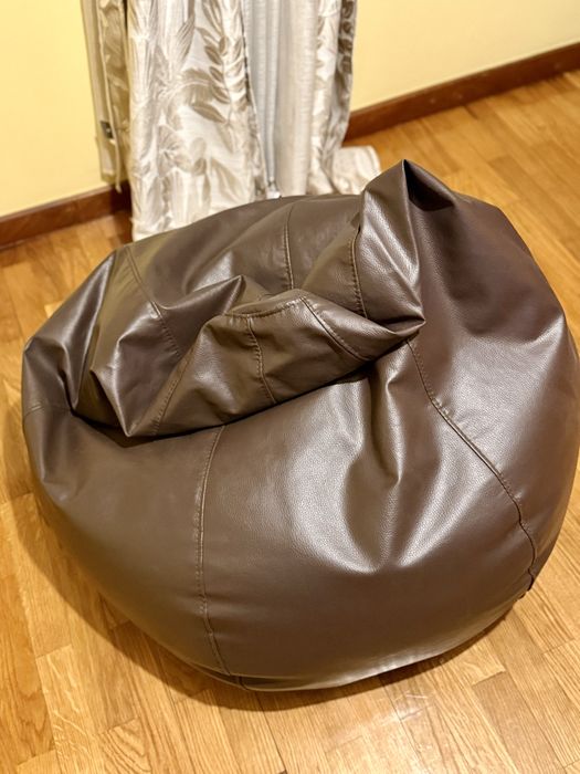 Puff Castanho Escuro