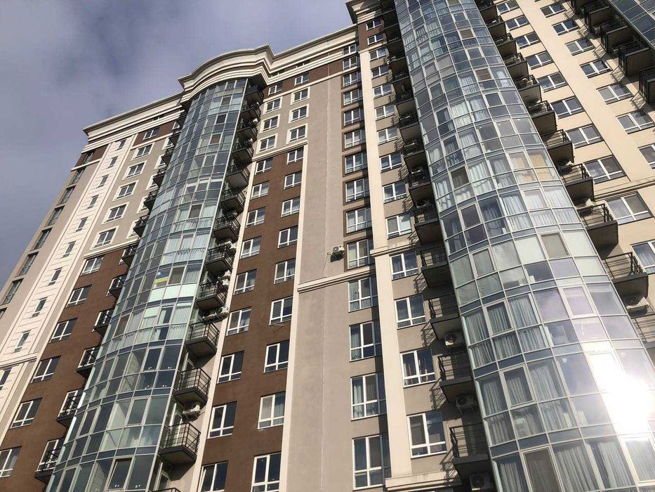 Двокімнатна квартира в улюбленому  ЖК Над Бугом.Неймовірний вигляд.