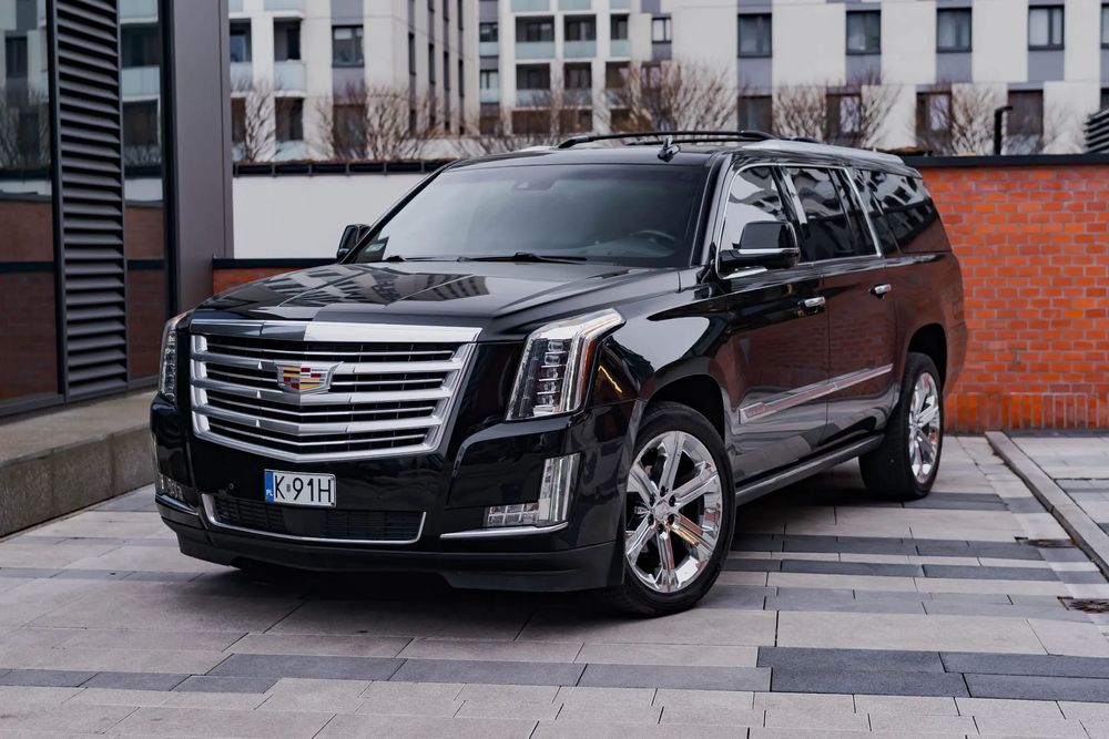 Cadillac Escalade Platinum CarPlay Kam360 ACC IntelliBeam RideControl Masaż Bose