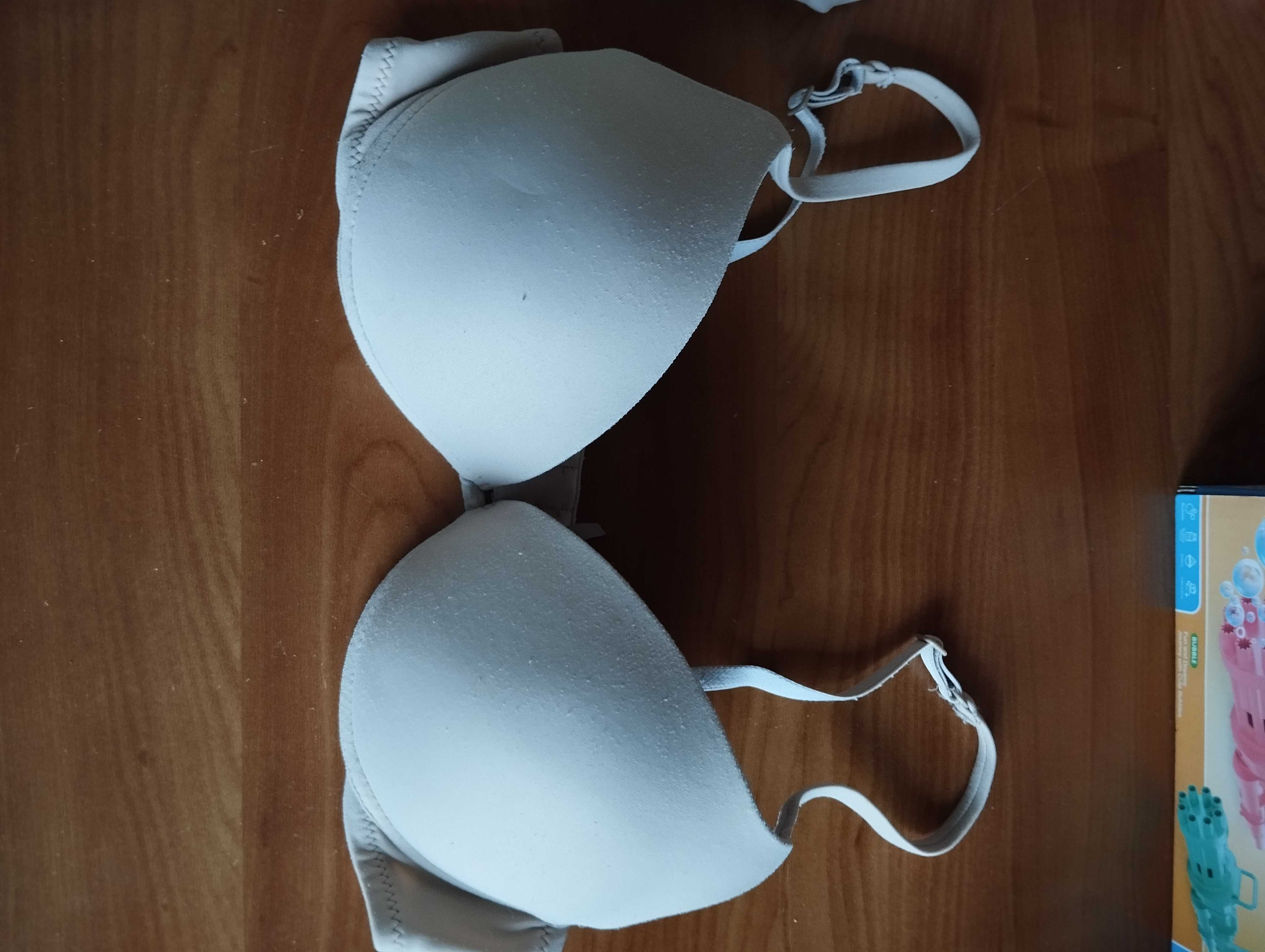 Biustonosz Intimissimi 2c /75c