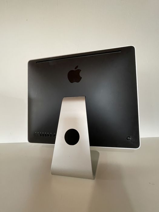 Apple iMac 20”, 2007