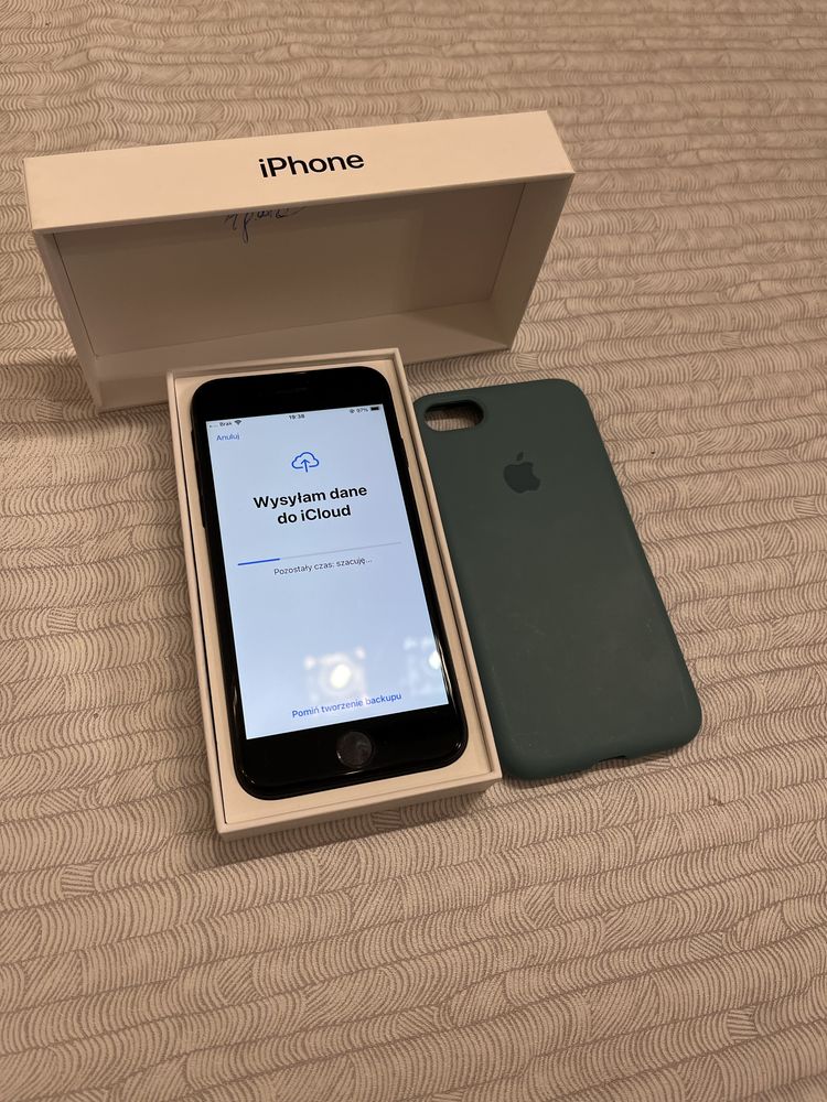 Okazja - Iphon 8 64 GB