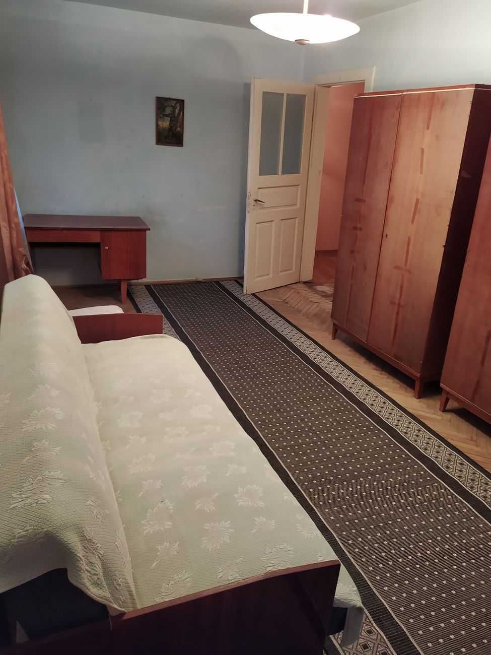Оренда двох кімнатної квартири по вулиці Патона Залізничного району