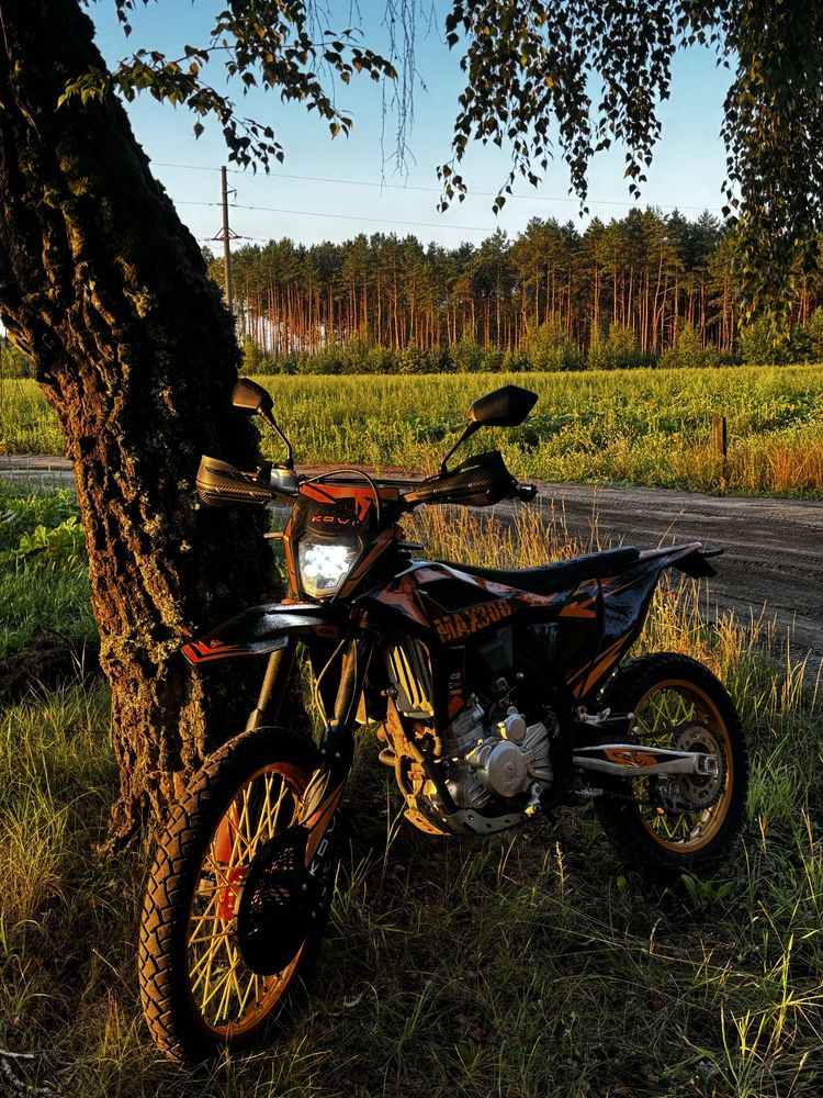 Kovi MAX 300 moto 2024