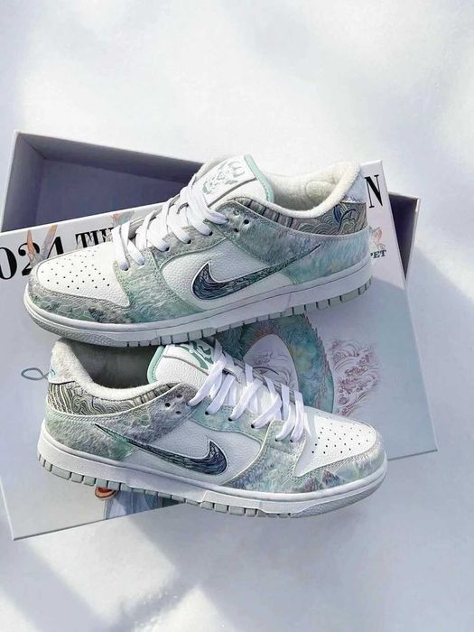 ЗНИЖКА‼️ 40 (25,5 см) Nike Dunk Year Dragon білі кеди найк дракон