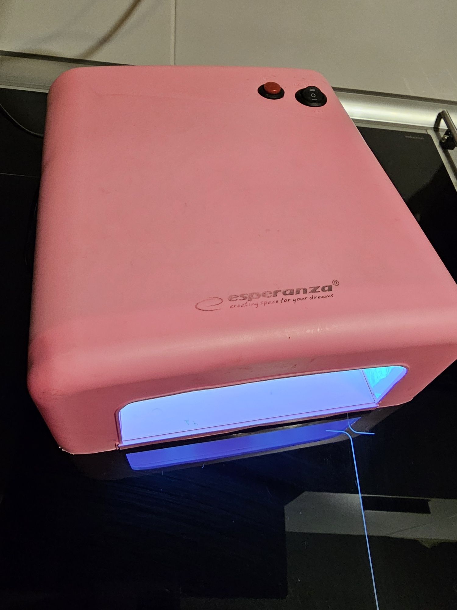 Lampa UV do paznokci