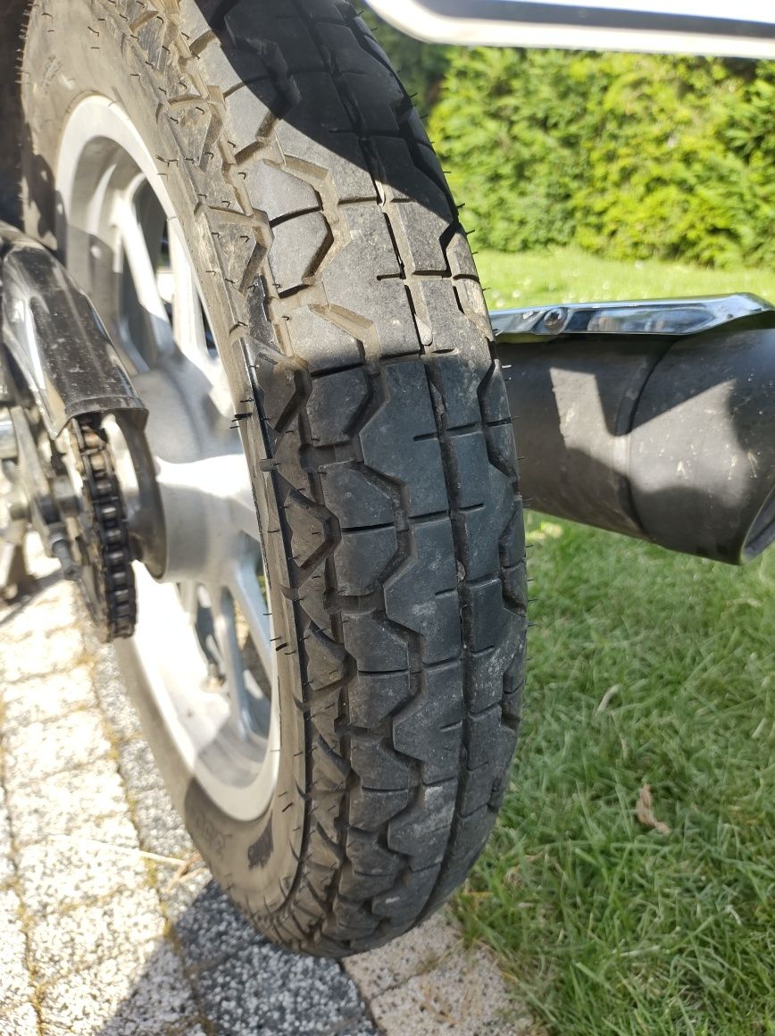Yamaha YBR125 Custom