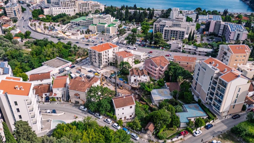 Продажа квартир у моря в Черногории— всего 350 м до пляжа!