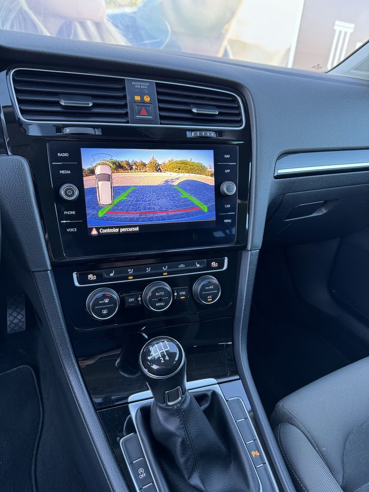 VW GOLF TDI RLINE