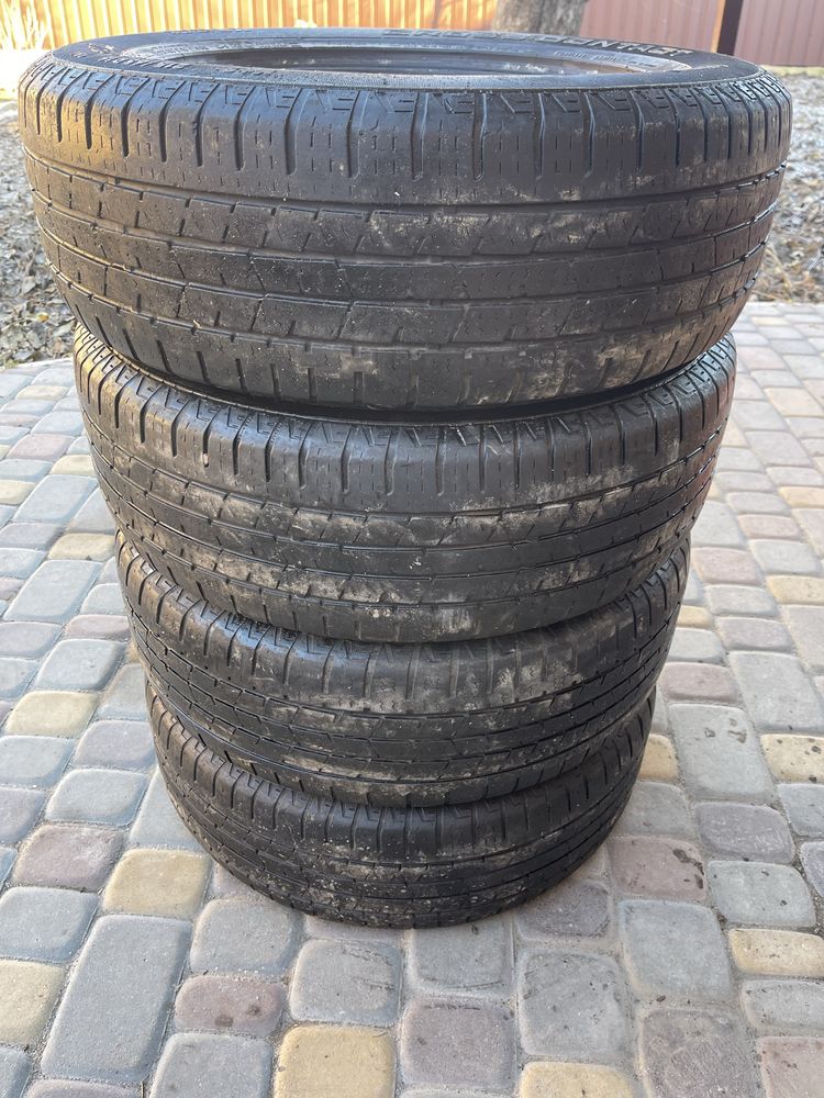 Continental cross cotact 215/65/16
