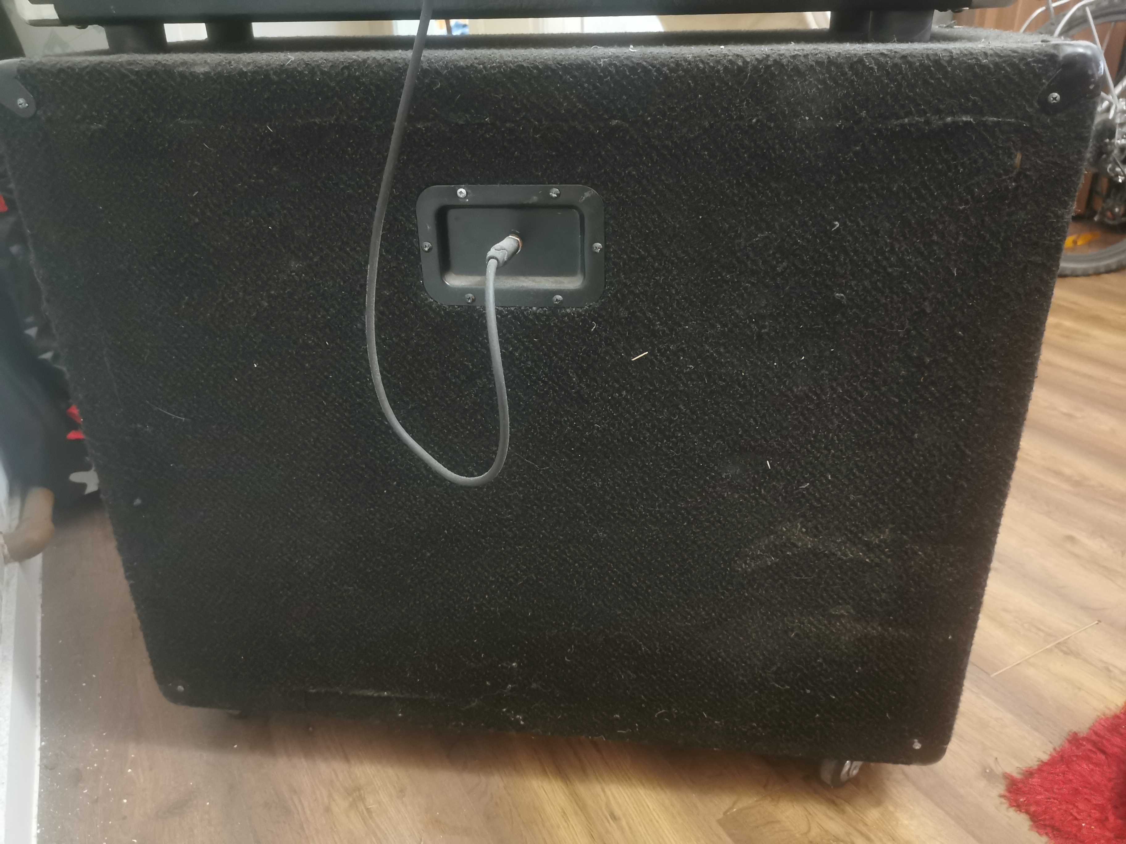 Kolumna gitarowa 2x12 Celestion Ibanez