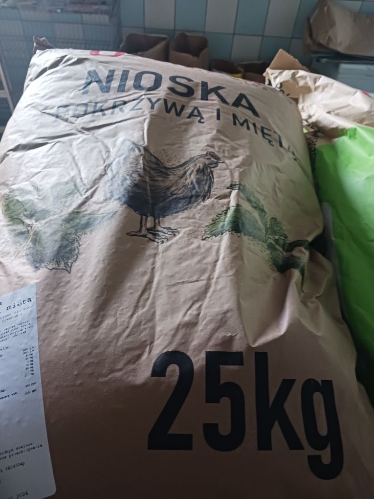 Pasza dla drobiu nioska
