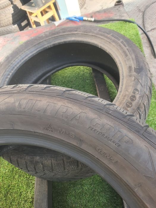 Good Year Ultragrip 255/50 R20