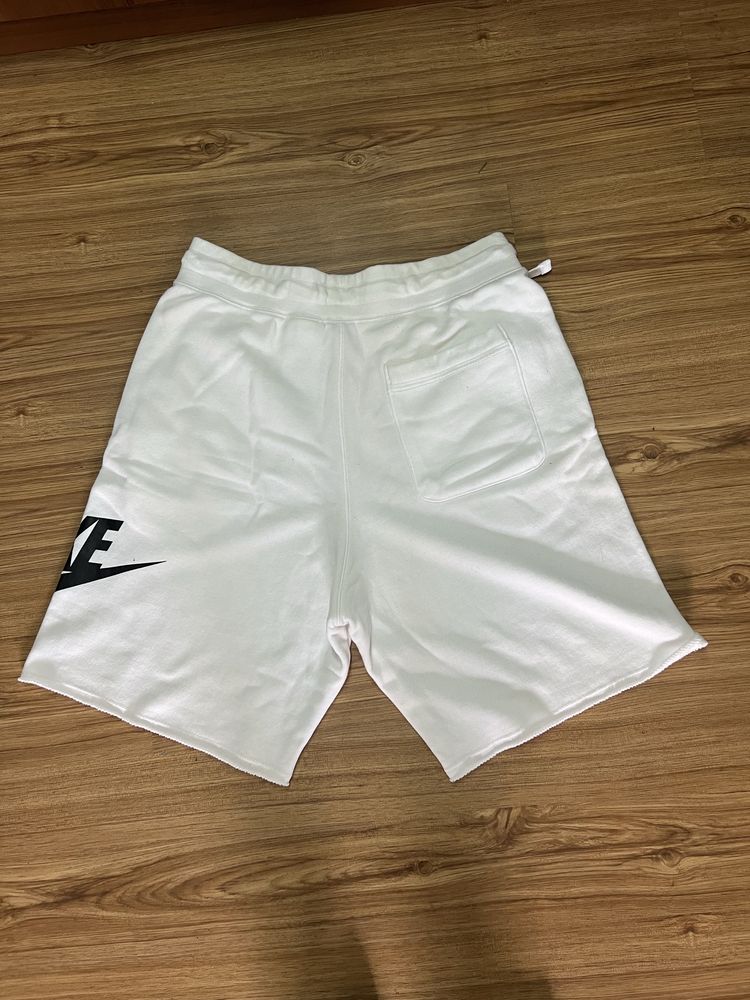 Шорти Nike (оригінал)