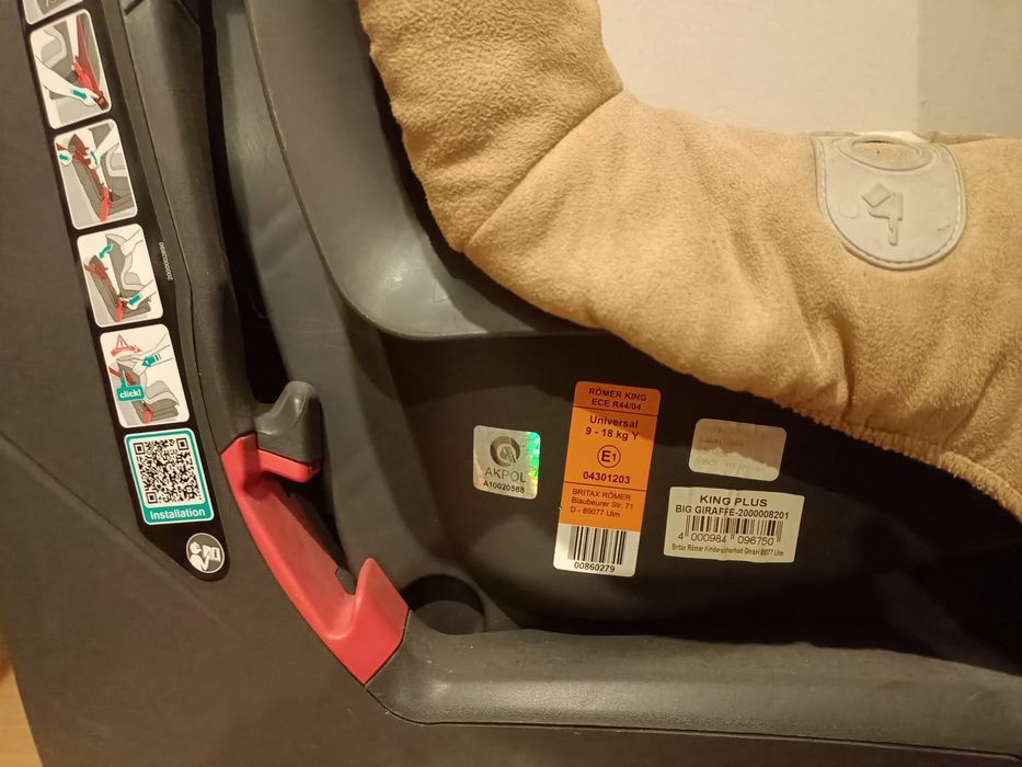 Foteliki samochodowy Romer bezwypadkowy 9-18 kg