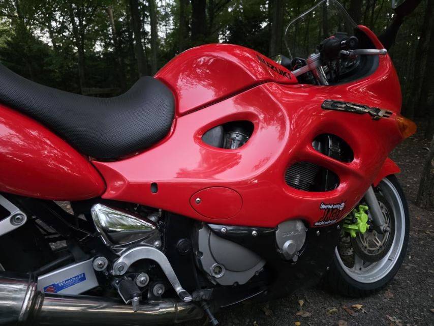 сузукі катана 600