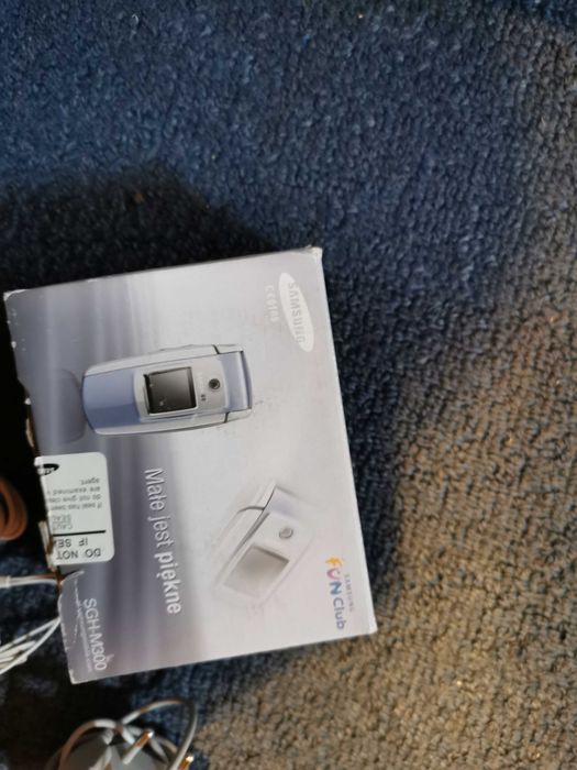 Telefon komórkowy samsung