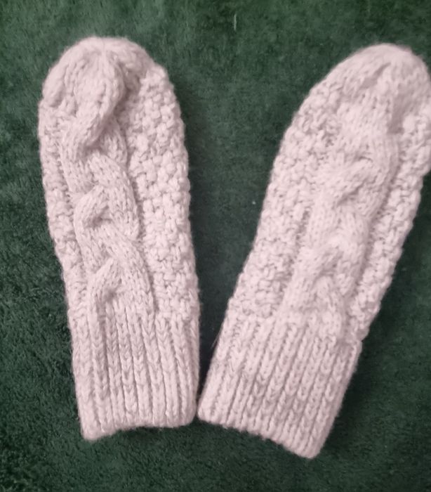 Szare rękawiczki bezpalczaste