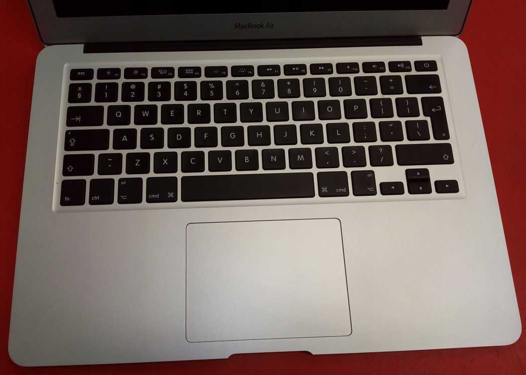 Apple Macbook AIR 13 2015 Intel i5 4GB/128GB 13,3"