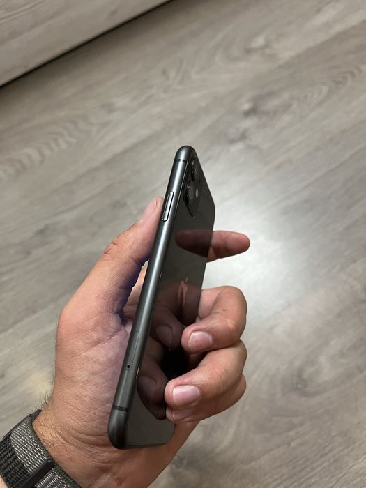 Айфон 11 128гб в хорошому стані!