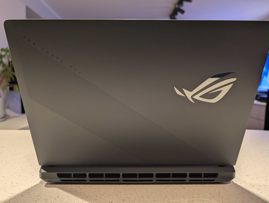 ASUS ROG Strix SCAR 16 Ultra 9-275HX/64GB/4TB/Win11 RTX5080