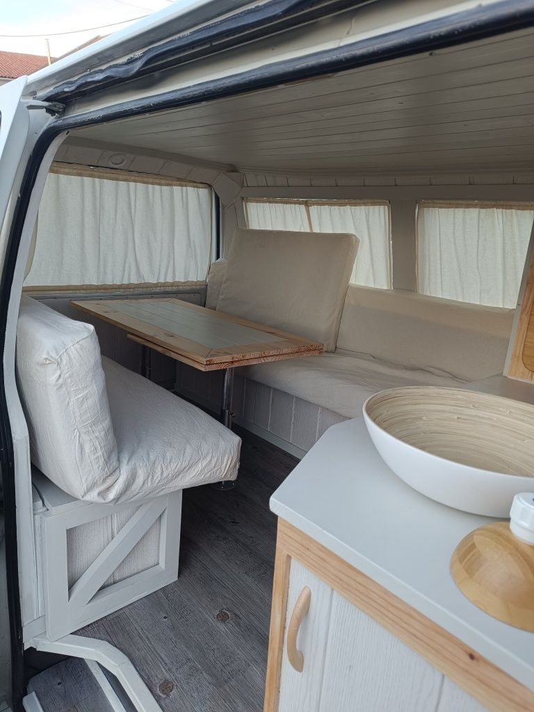 Mitsubishi L300 campervan