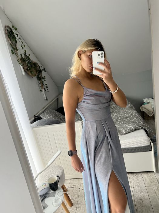 Sukienka studniowka wieczorowa