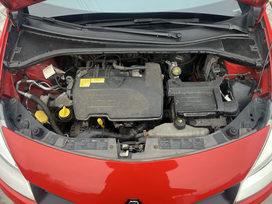 Zadbane Renault Clio 1.2B 2009r