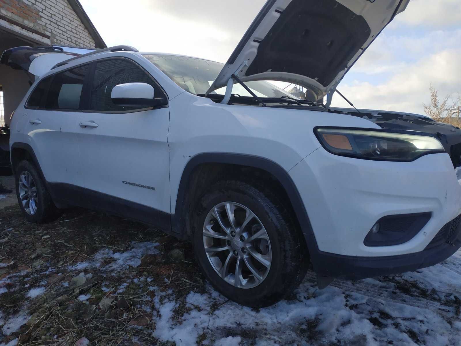 Магнітола Jeep Cherokee KL 18-21р рестайл 68297445 68428519AC