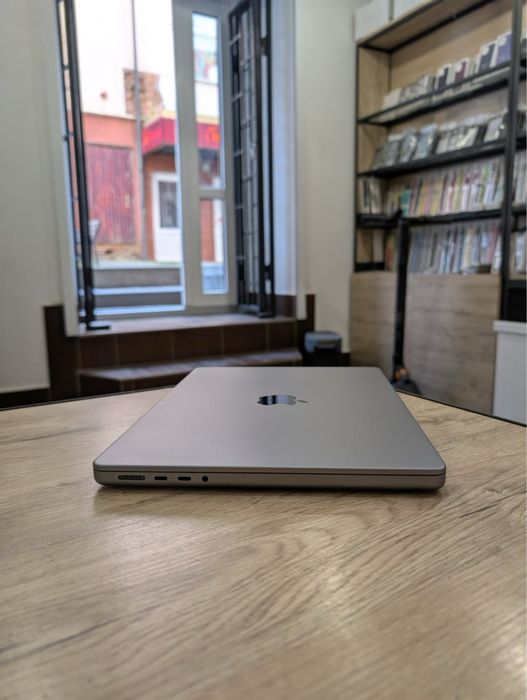Apple MacBook Pro 14" 2021 M1 Pro 16/512gb Space Gray MKGP3UA/A 1100$