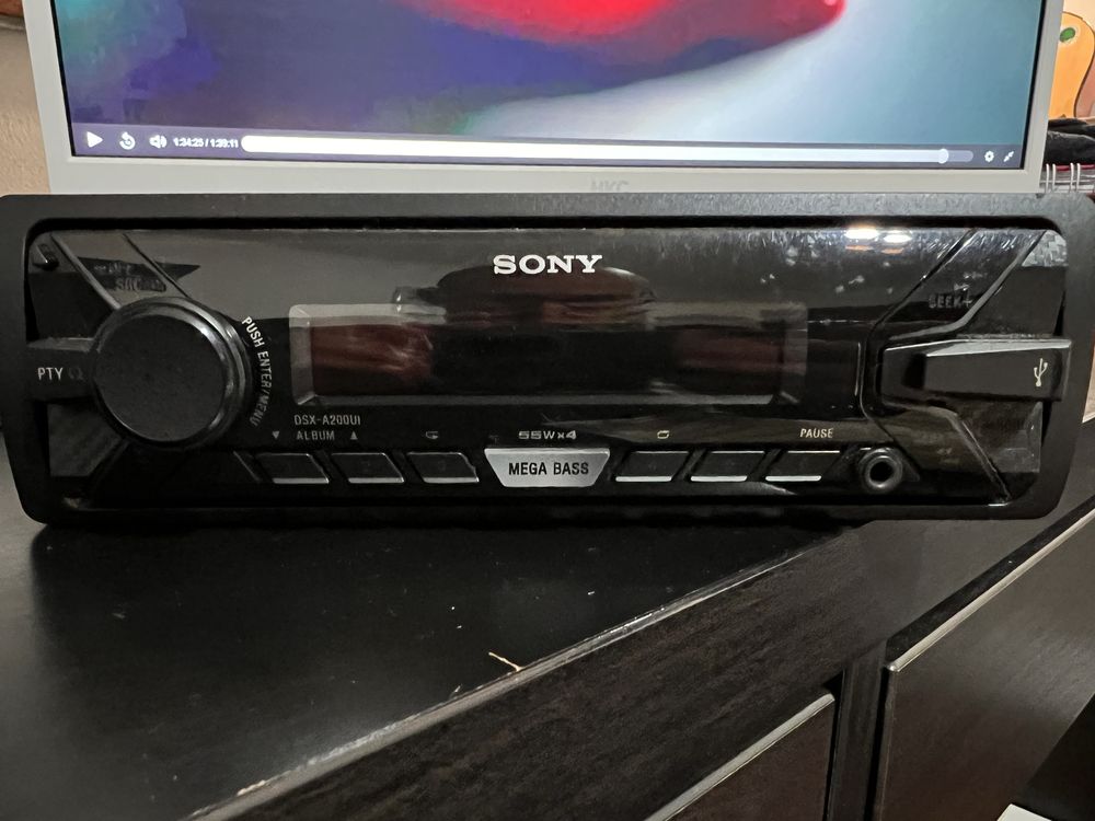 Vendo Radio Sony DSX para carro