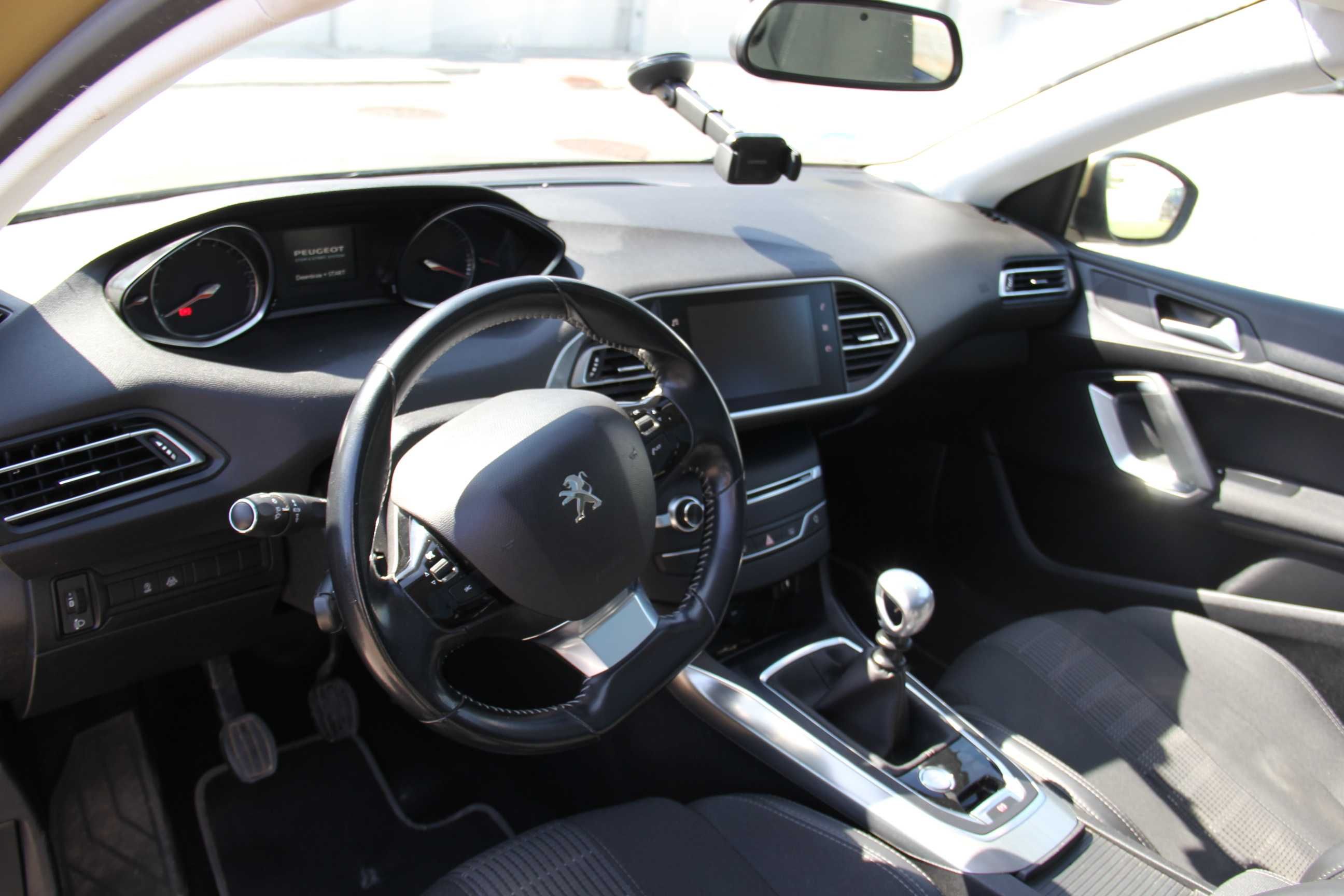 Peugeot 308 1.2 e-THP Allure
