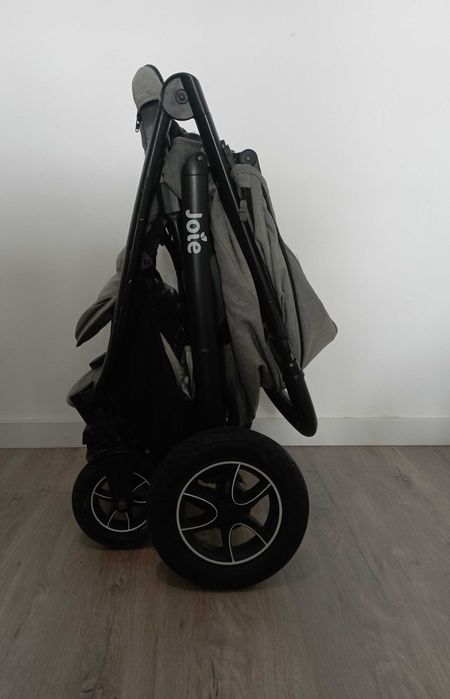 Carrinha bebe Joie