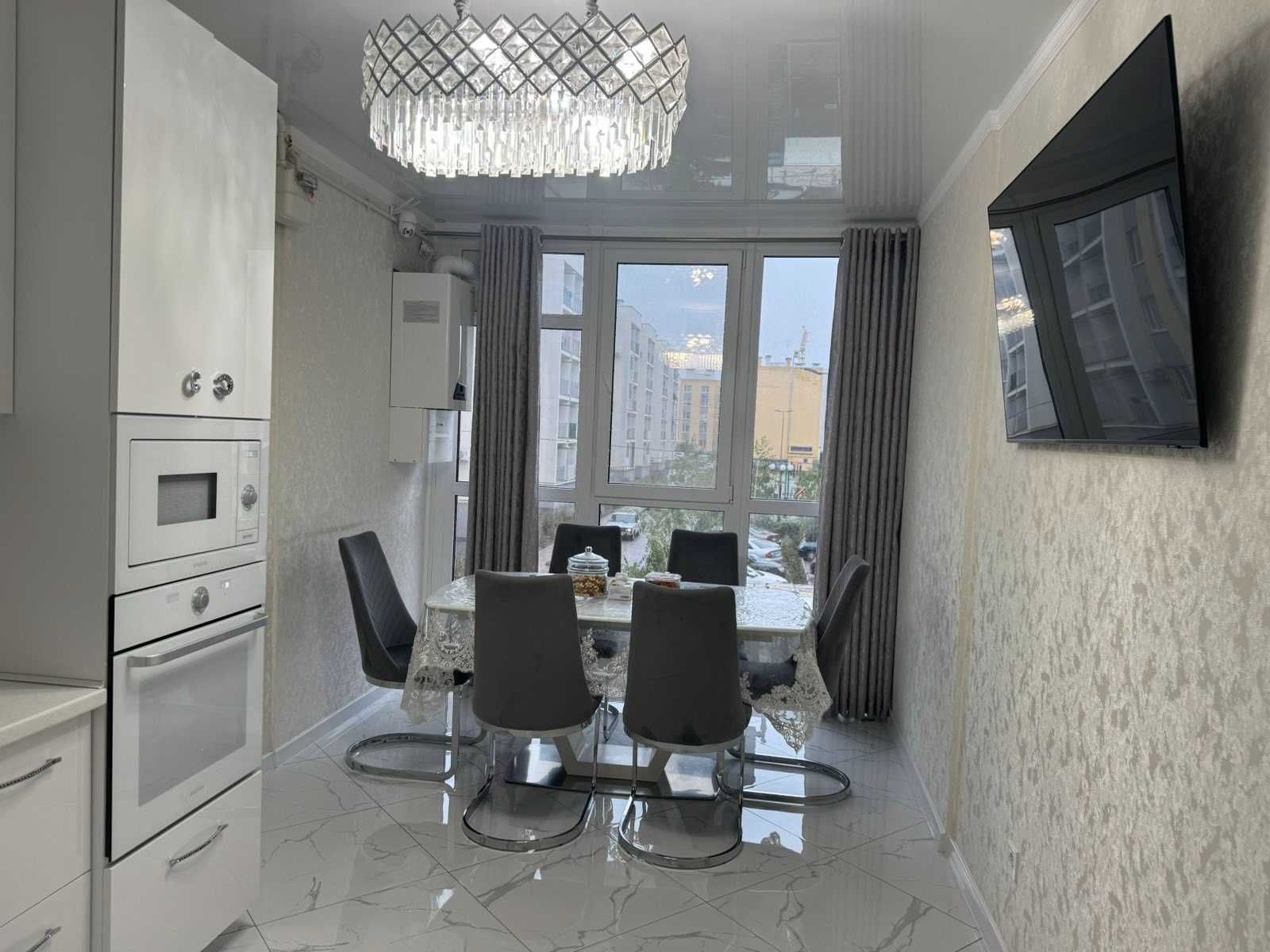 Продам 3-х кім квартиру ЖК 7 небо