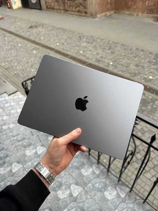 MacBook Air 13" M2 16ram 256ssd Space Gray MC7U4 ідеал 89%