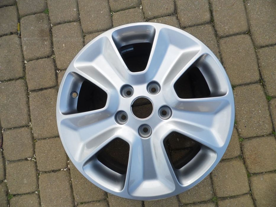 Felga 16&#039;&#039; 5x114,3 Dacia Duster 6,5x16 ET50 403004803R