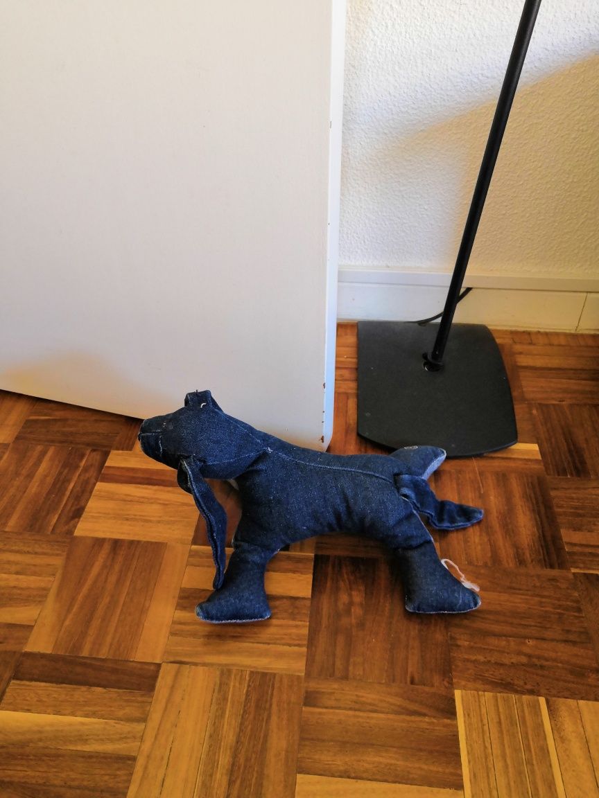 Cãozinho suporte de porta