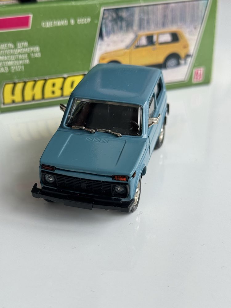 Lada 2121 Нива модель масштаб 1:43