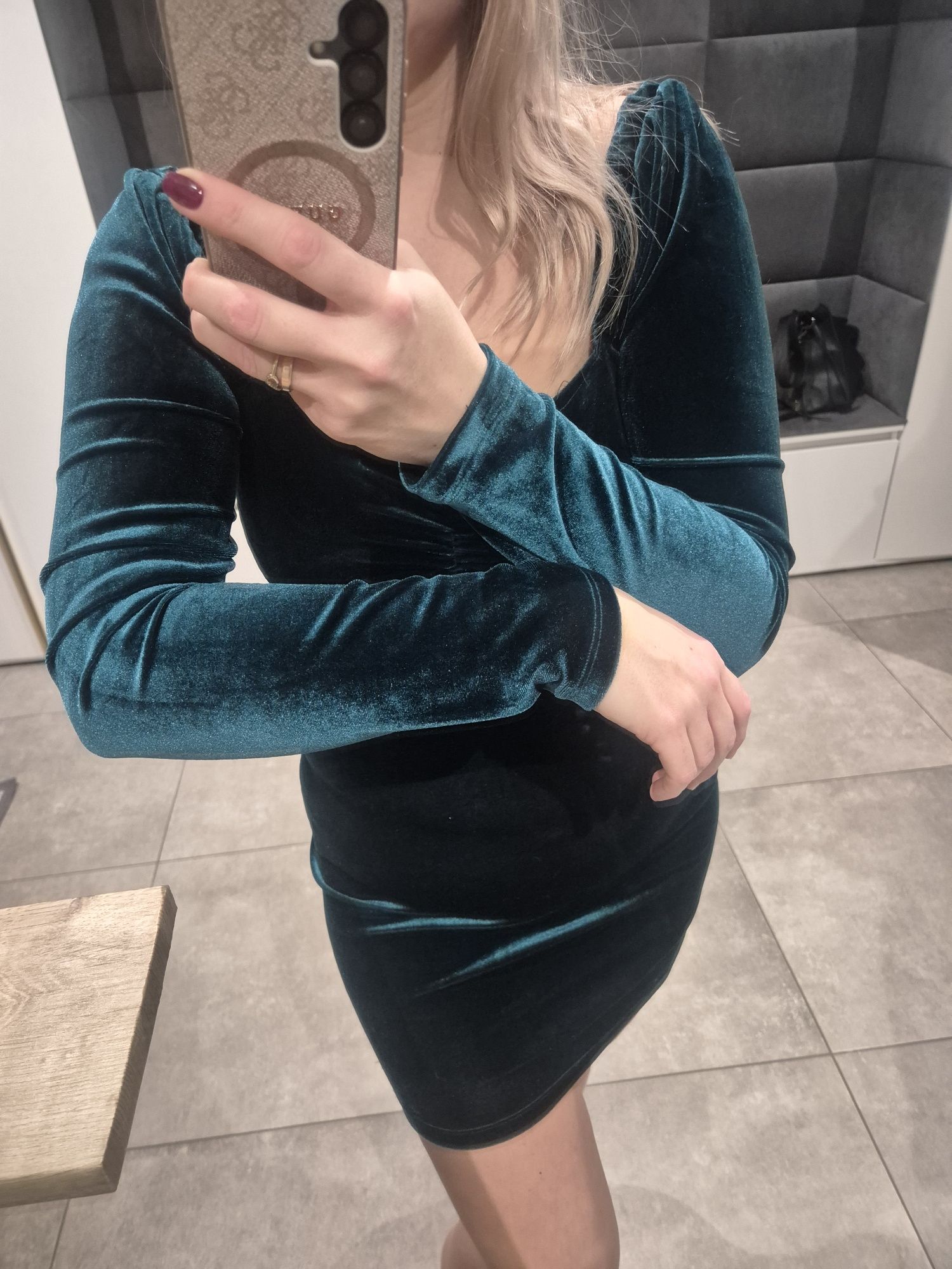 Sukienka welurowa zamszowa Velvet Xxs XS S