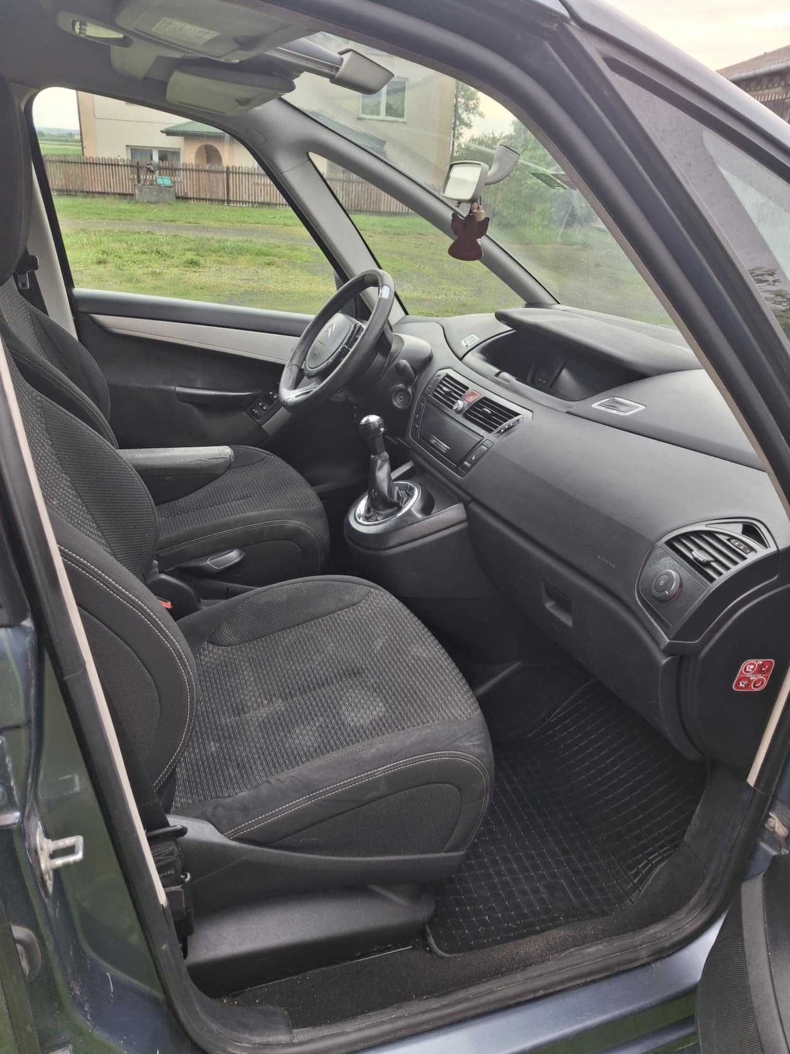 Citroen C4 Grand Picasso 1.6 HDI rocznik 2010