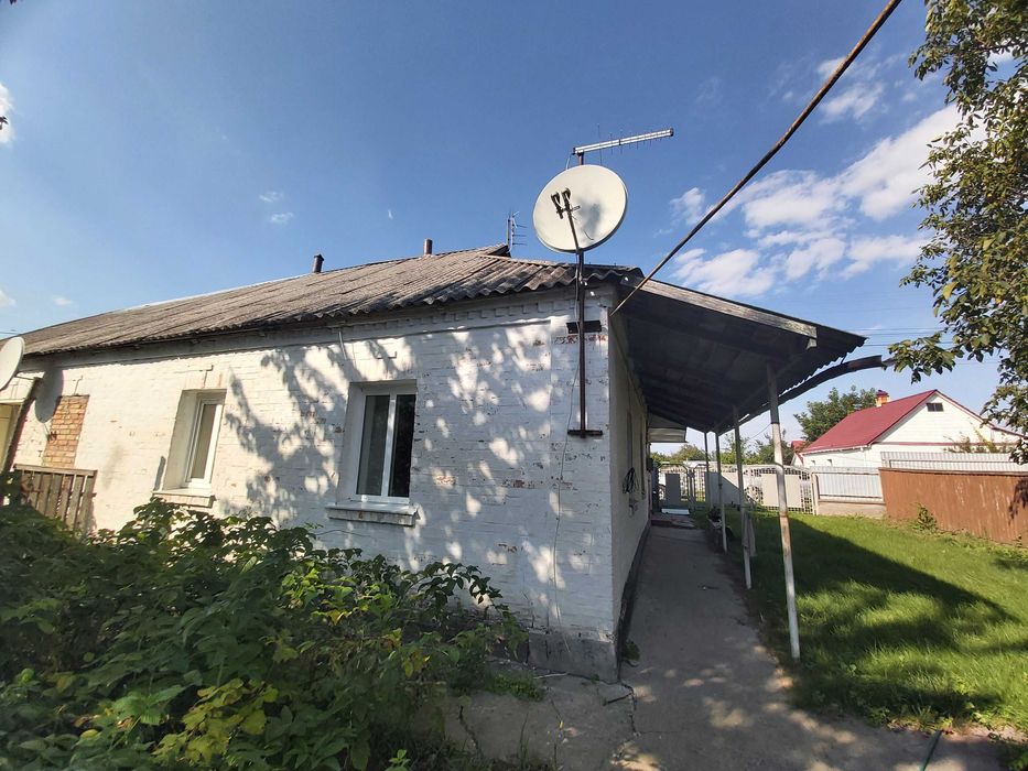 Продам частину будинку у Фурсах