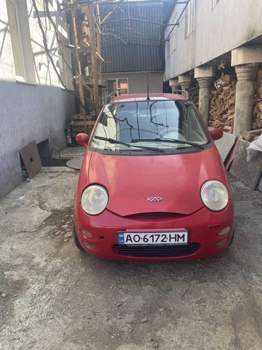 Машина Chery QQ  1.1 бензин