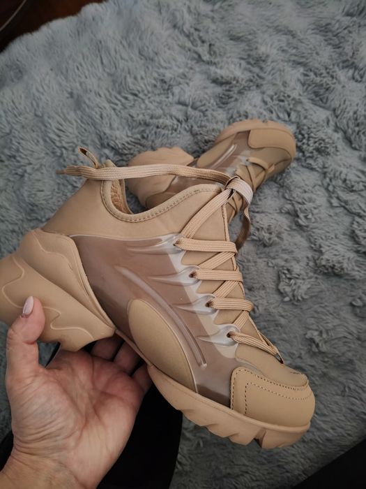 Кросівки зимові 36,37,39р