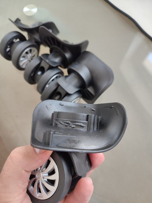 Коліщатка для валізи ціна за 4 шт.