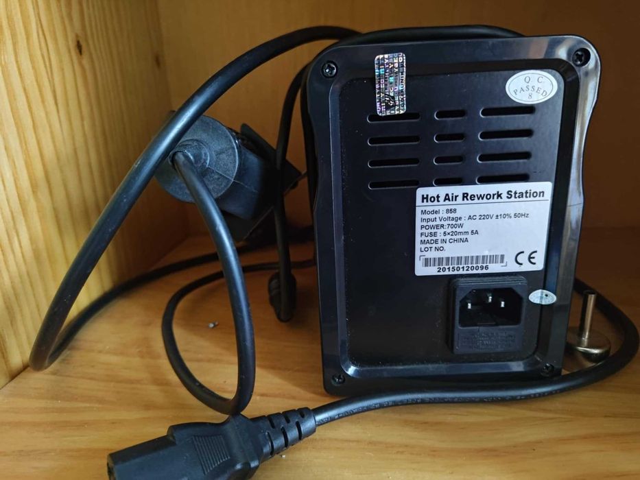 Lutownica Hot Air Zhaoxin modl 858 700W