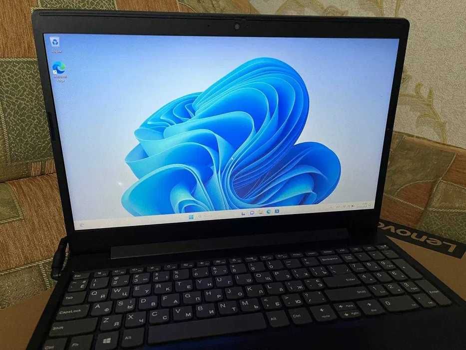 Ноутбук Lenovo Ideapad 3