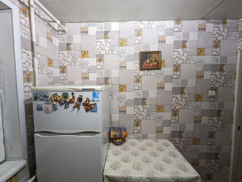 2 поверх, двокімнатна